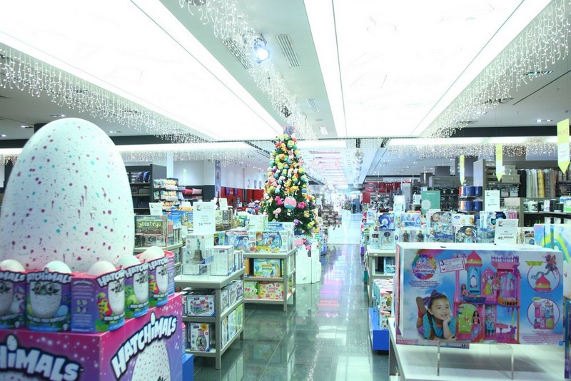 Let's Freeze the Christmas Moment at BHV